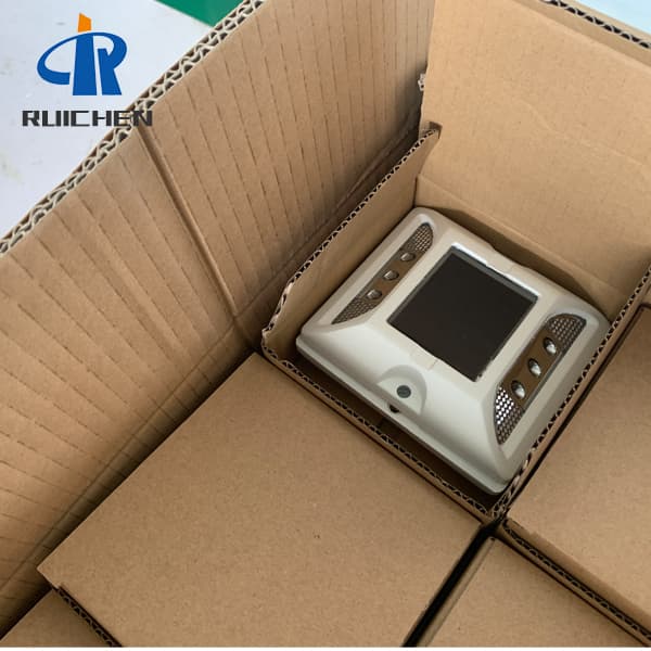 <h3>Plastic Led Road Stud Light Factory In Singapore-RUICHEN Road </h3>
